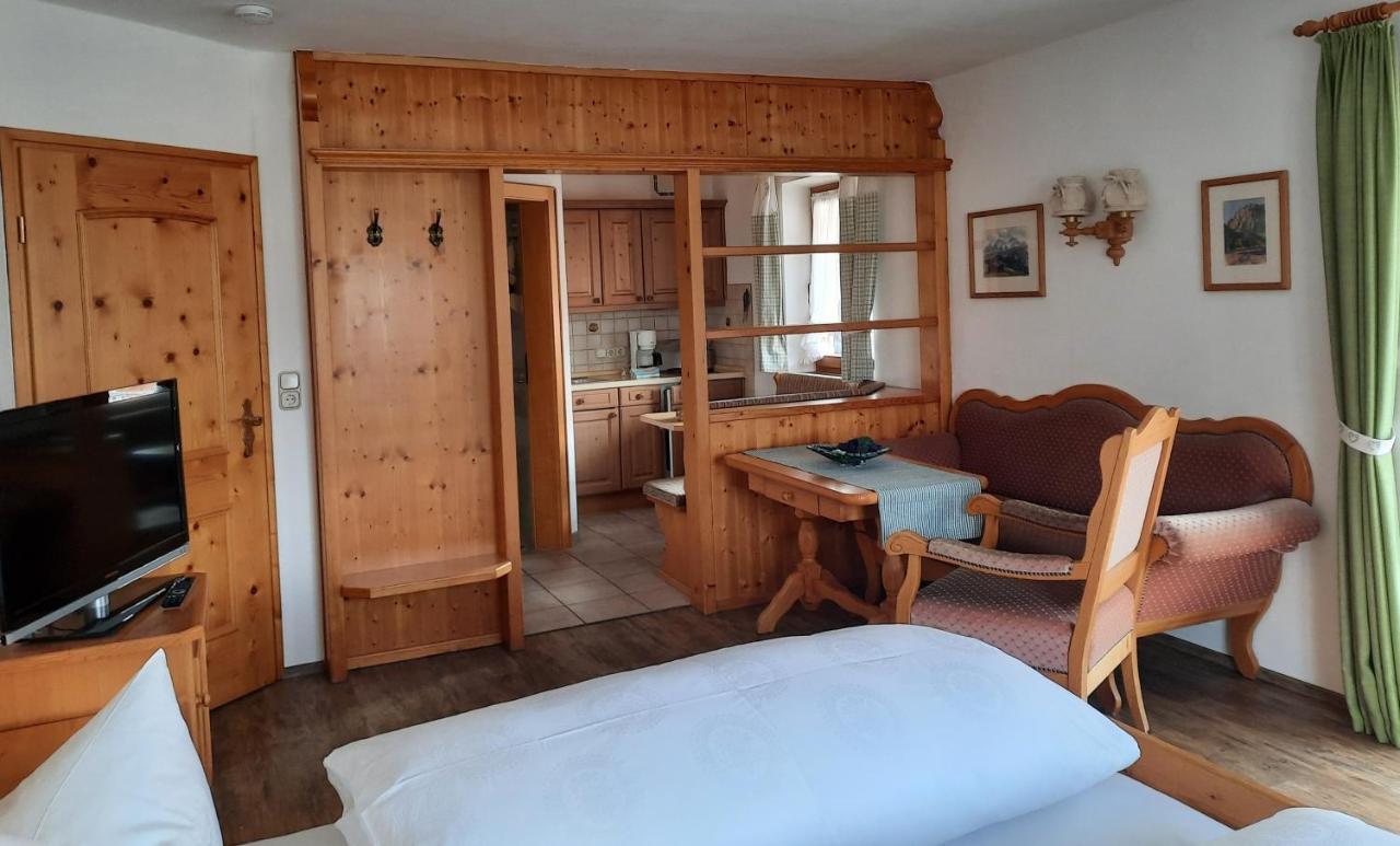 Gaestehaus Annemarie Reit im Winkl Buitenkant foto