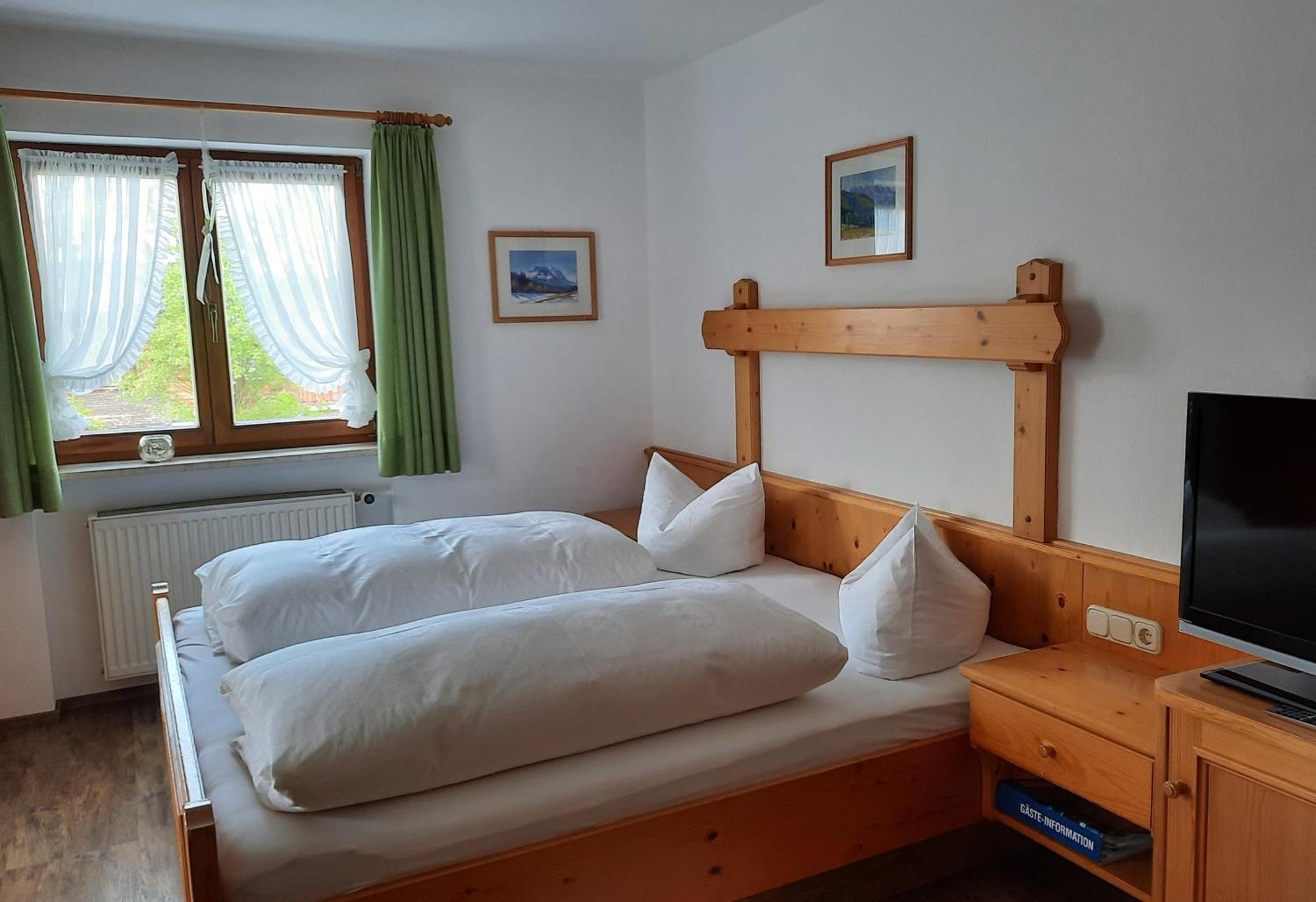 Gaestehaus Annemarie Reit im Winkl Buitenkant foto
